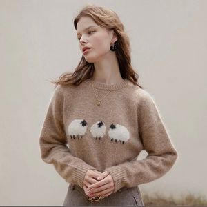 Dakota Mohai sheep printed sweater